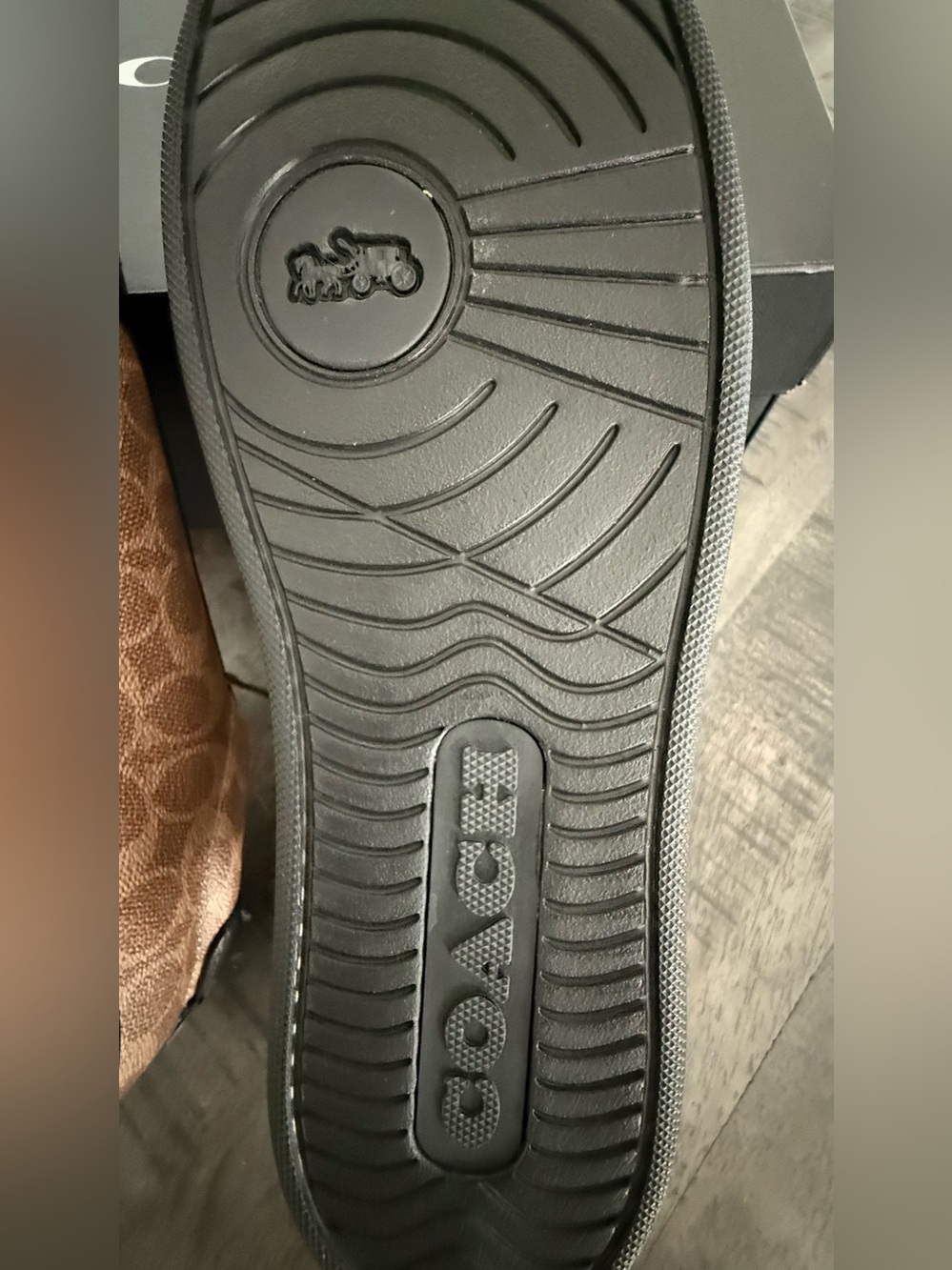 COACH Men's Brown and Black Signature Low-Top Sneakers - Picture 5 of 8